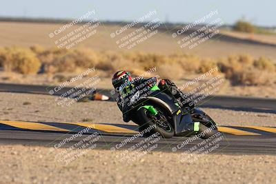 media/Nov-17-2024-CVMA (Sun) [[1fec520723]]/Race 17-Amateur Supersport Middleweight/